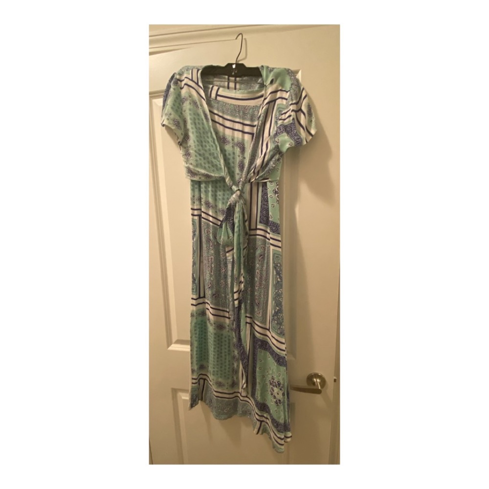 Two-piece skirt and top set